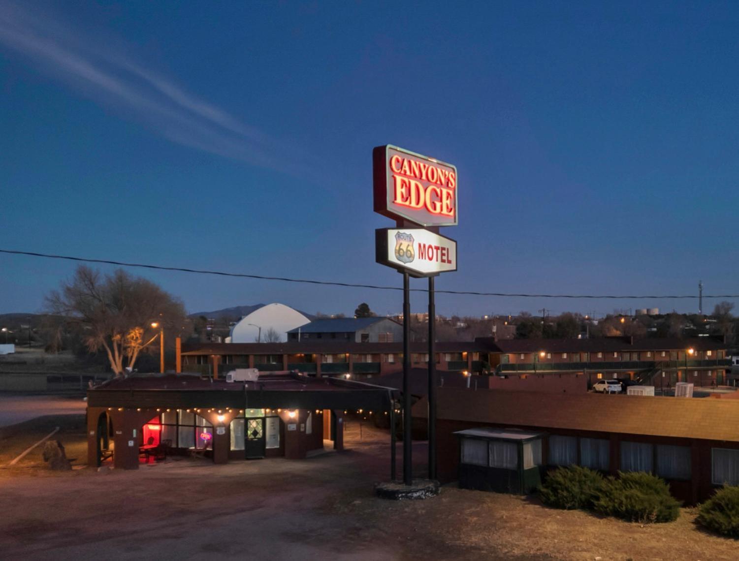 Canyon'S Edge Route 66 Motel Ash Fork Ngoại thất bức ảnh